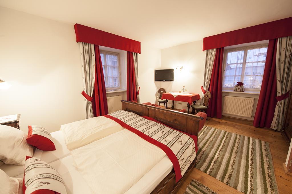 Hotel Gasthof Lamm Matrei am Brenner Pokoj fotografie