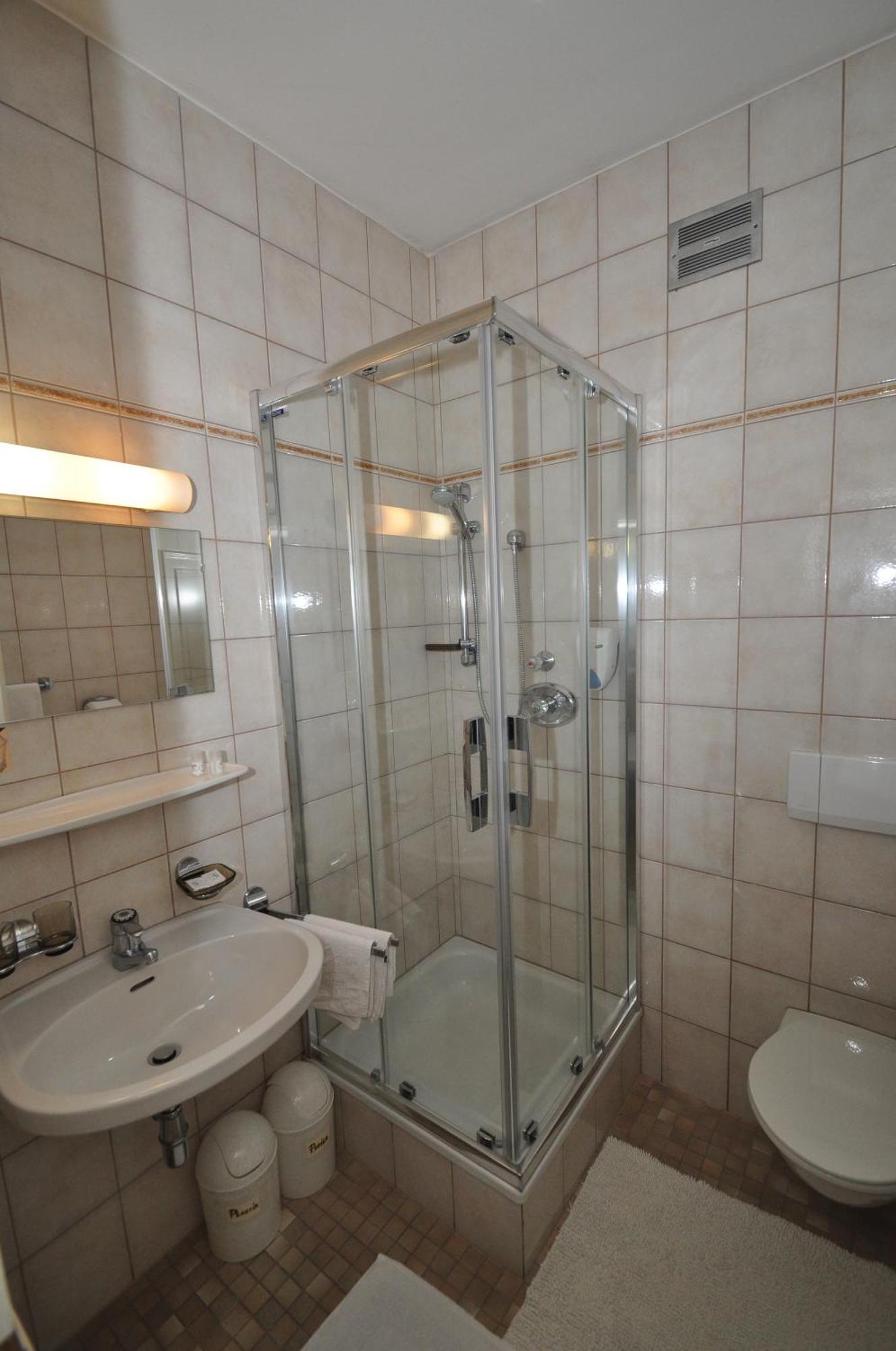 Hotel Gasthof Lamm Matrei am Brenner Pokoj fotografie